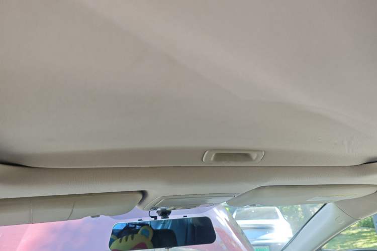 Used Honda CR-V 2013 2.4L four-wheel drive luxury version Headliner