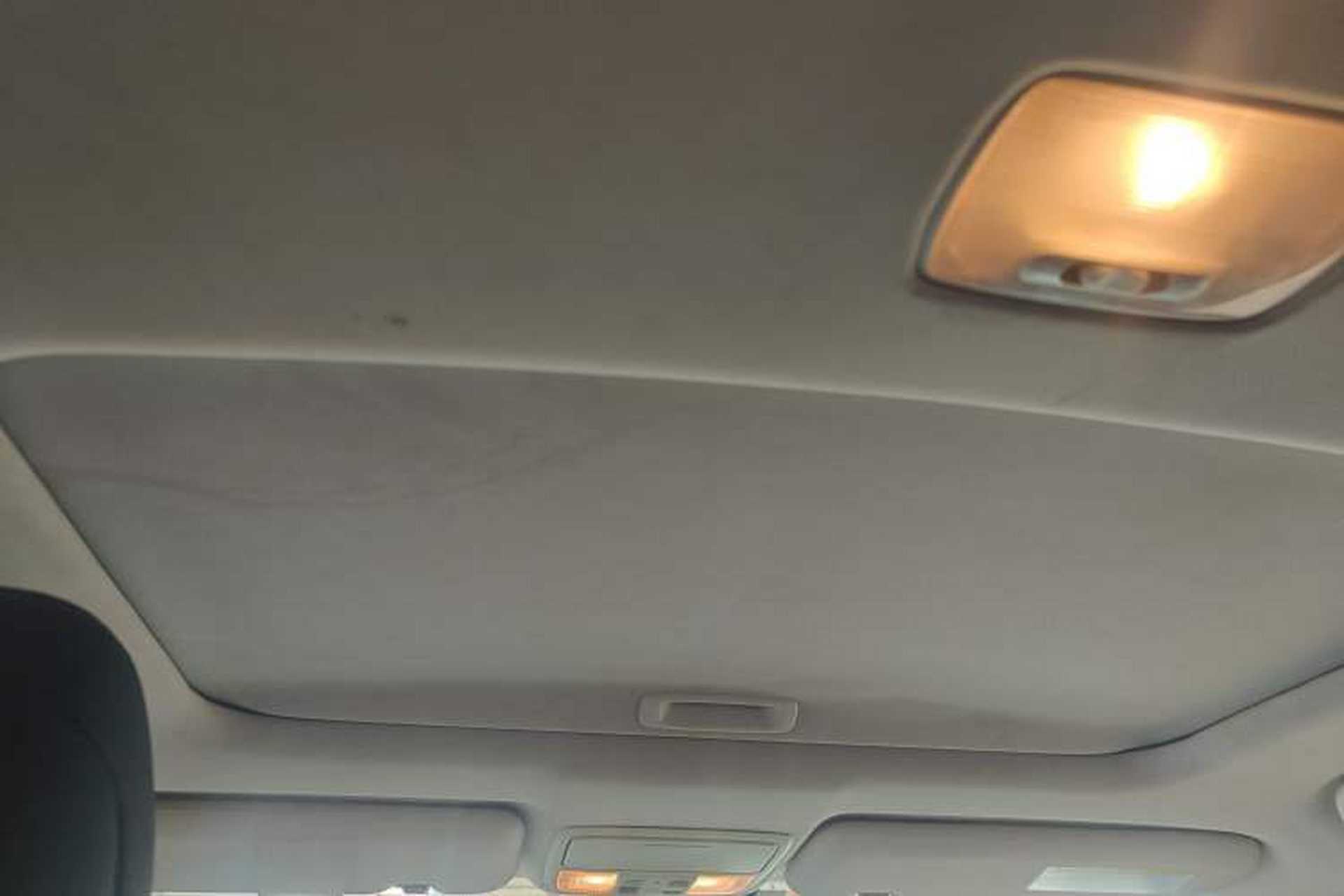Used Honda CR-V 2013 2.4L two-wheel drive luxury version Headliner