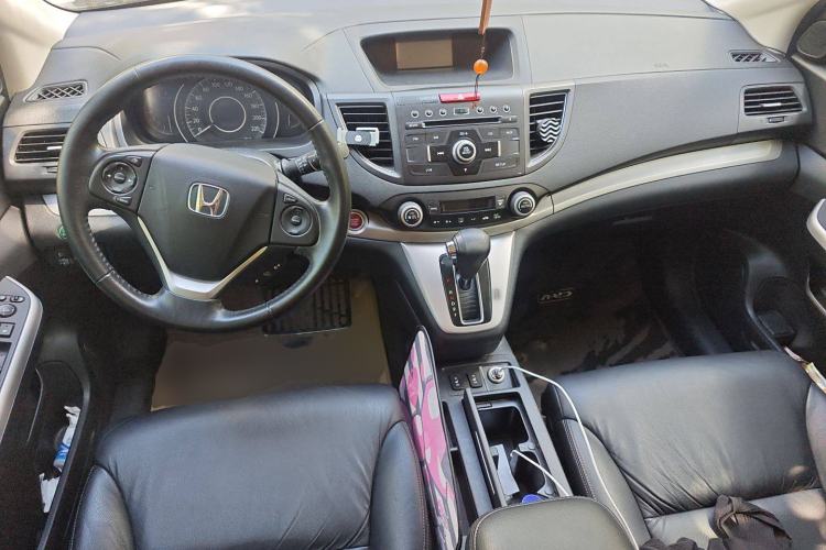 Used Honda CR-V 2013 2.4L four-wheel drive luxury version Interior 2