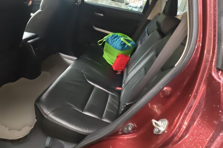 Used Honda CR-V 2013 2.4L two-wheel drive luxury version Left Rear Seat