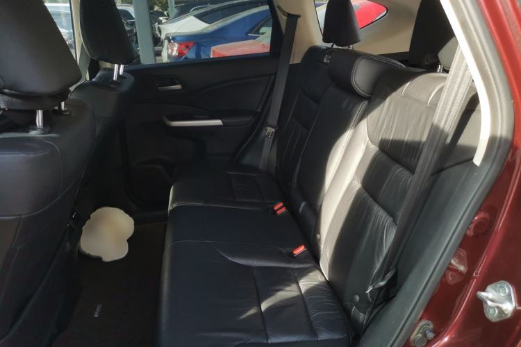 Used Honda CR-V 2013 2.4L two-wheel drive luxury version Left Rear Seat