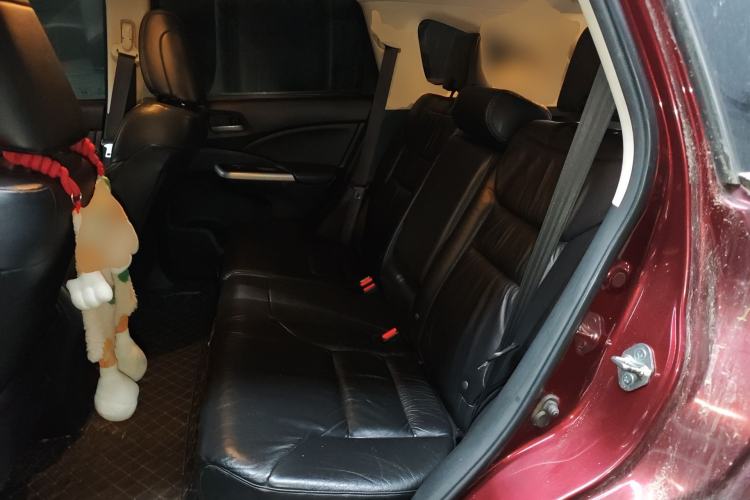 Used Honda CR-V 2013 2.4L two-wheel drive luxury version Left Rear Seat