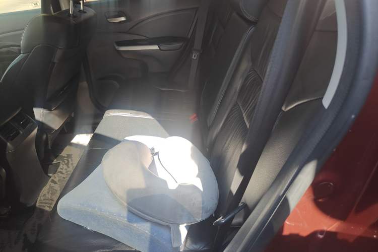 Used Honda CR-V 2013 2.4L two-wheel drive luxury version Left Rear Seat