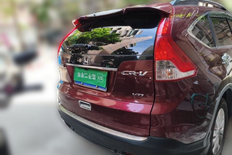Used Honda CR-V 2013 2.4L two-wheel drive luxury version Rear