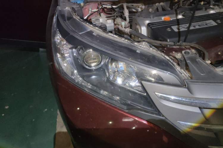 Used Honda CR-V 2013 2.4L two-wheel drive luxury version Right Front Headlight
