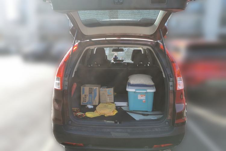 Used Honda CR-V 2013 2.4L two-wheel drive luxury version Trunk