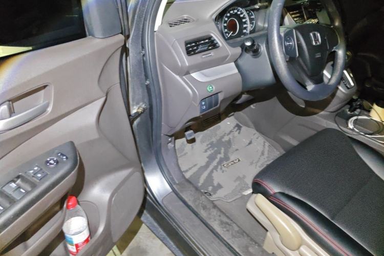 Used Honda CR-V 2013 2.0L 2WD Classic Edition Driver Seat