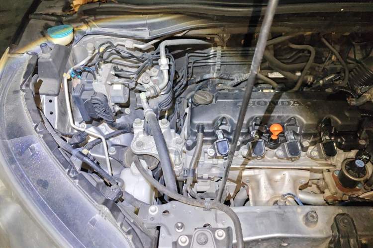 Used Honda CR-V 2013 2.0L 2WD Classic Edition Engine Bay Right
