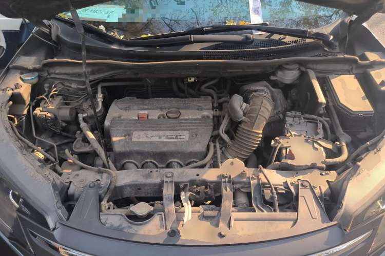 Used Honda CR-V 2013 2.4L four-wheel drive luxury version Engine Bay