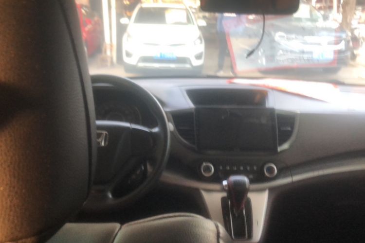 Used Honda CR-V 2013 2.0L 2WD Classic Edition Interior 2