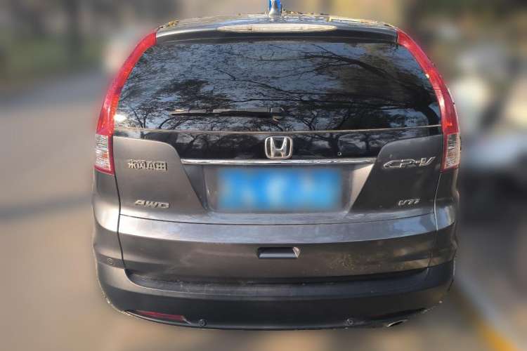 Used Honda CR-V 2013 2.4L four-wheel drive luxury version Rear