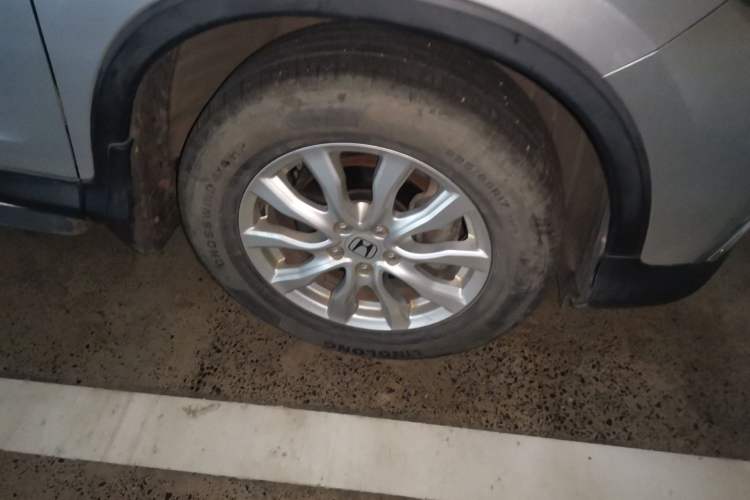 Used Honda CR-V 2013 2.0L 2WD Classic Edition Right Front Wheel Hub