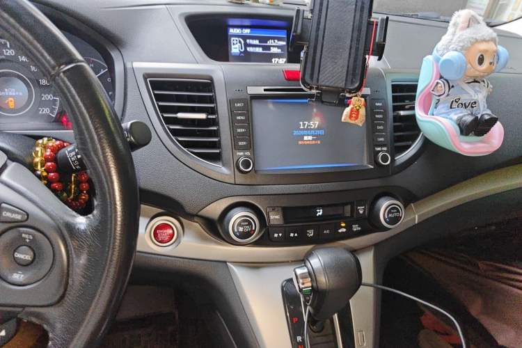 Used Honda CR-V 2013 2.4L two-wheel drive luxury version Audio And AC Panel