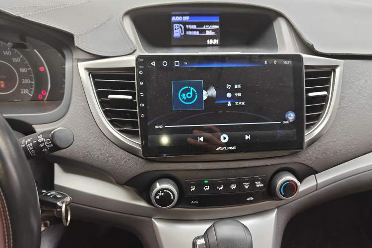 Used Honda CR-V 2013 2.0L Four-wheel Drive Classic Edition Audio And AC Panel