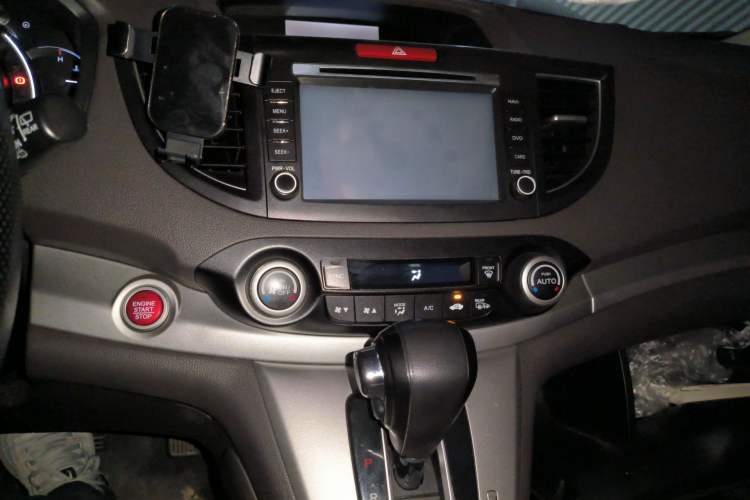 Used Honda CR-V 2013 2.0L 2WD Classic Edition Audio And AC Panel