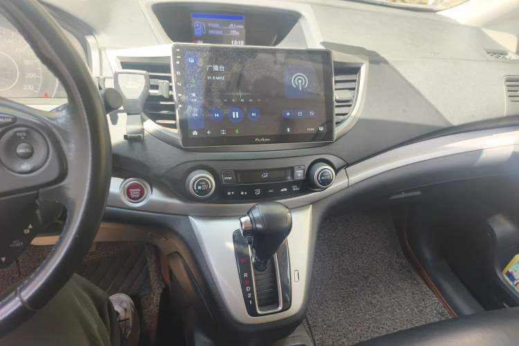 Used Honda CR-V 2013 2.4L two-wheel drive luxury version Audio And AC Panel