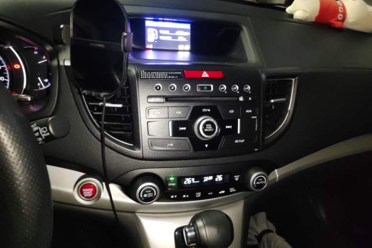 Used Honda CR-V 2013 2.4L two-wheel drive luxury version Audio And AC Panel