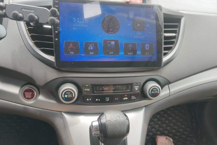 Used Honda CR-V 2013 2.4L four-wheel drive luxury version Audio And AC Panel