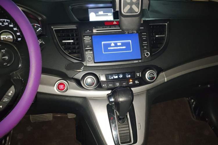 Used Honda CR-V 2013 2.4L two-wheel drive luxury version Audio And AC Panel