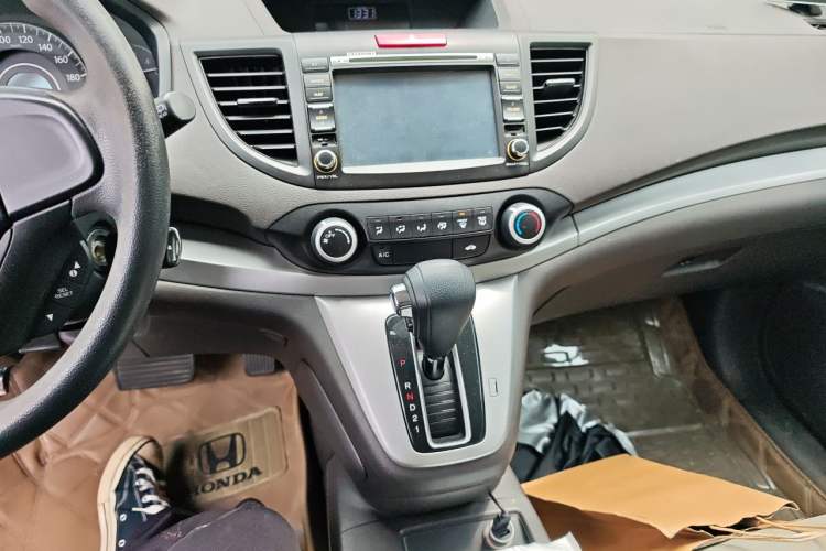 Used Honda CR-V 2013 2.0L 2WD Classic Edition Audio And AC Panel