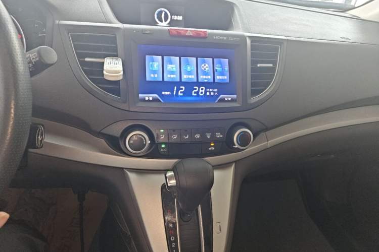Used Honda CR-V 2013 2.0L 2WD Classic Edition Audio And AC Panel