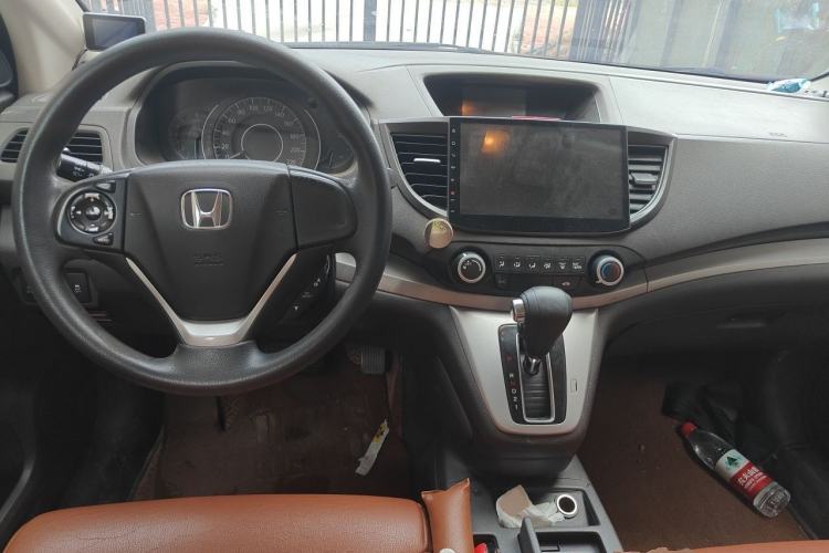 Used Honda CR-V 2013 2.0L Four-wheel Drive Classic Edition Center Console