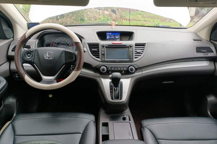 Used Honda CR-V 2013 2.0L 2WD Classic Edition Center Console