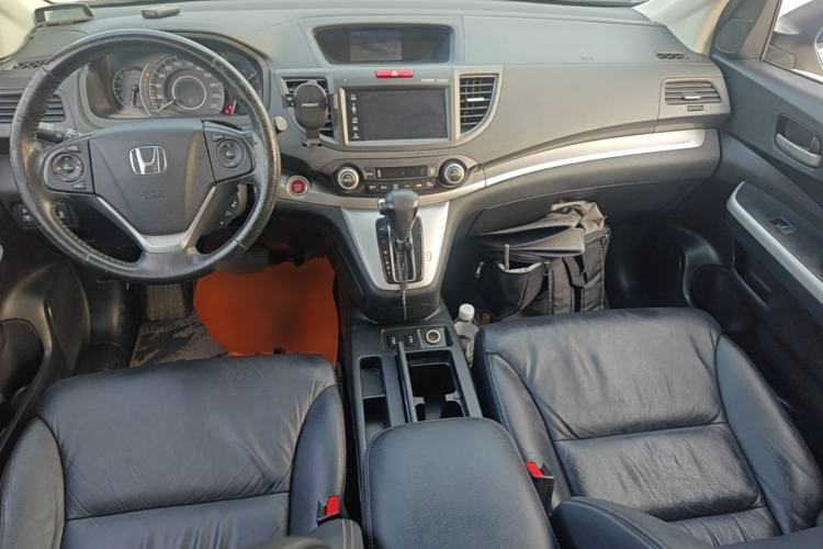 Used Honda CR-V 2013 2.4L four-wheel drive luxury version Center Console