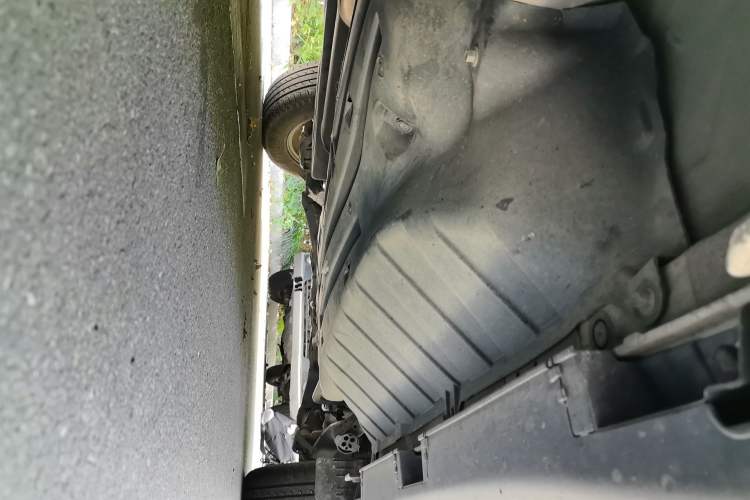 Used Honda CR-V 2013 2.4L two-wheel drive luxury version Chassis Front Left