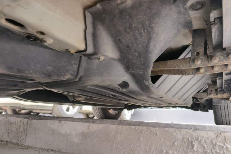 Used Honda CR-V 2013 2.4L two-wheel drive luxury version Chassis Front Left