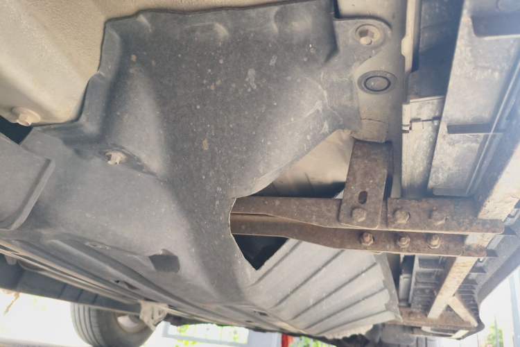 Used Honda CR-V 2013 2.4L two-wheel drive luxury version Chassis Front Left