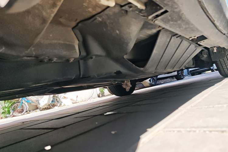 Used Honda CR-V 2013 2.4L four-wheel drive luxury version Chassis Front Left