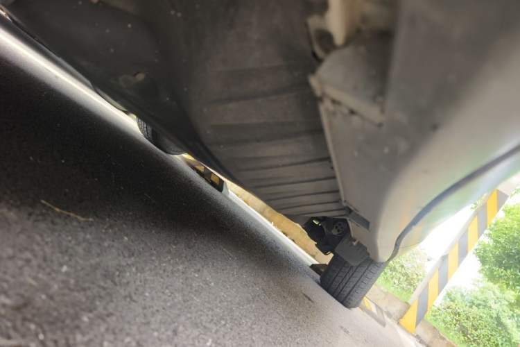 Used Honda CR-V 2013 2.0L 2WD Classic Edition Chassis Front Left
