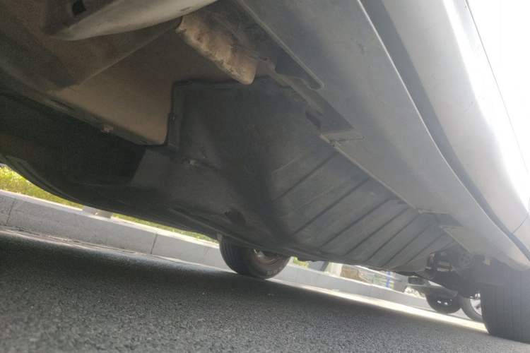 Used Honda CR-V 2013 2.0L 2WD Classic Edition Chassis Front Left