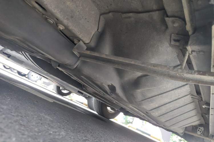 Used Honda CR-V 2013 2.0L 2WD Classic Edition Chassis Front Left