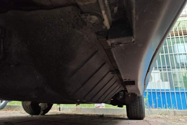 Used Honda CR-V 2013 2.4L four-wheel drive luxury version Chassis Front Left