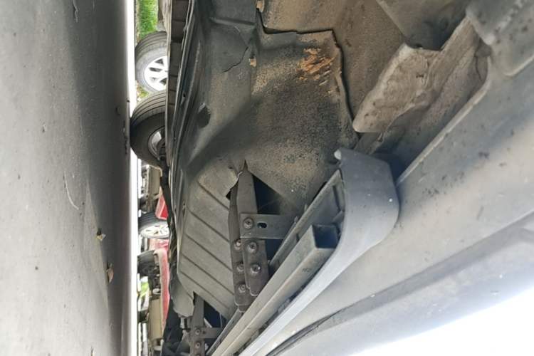 Used Honda CR-V 2013 2.4L two-wheel drive luxury version Chassis Front Left