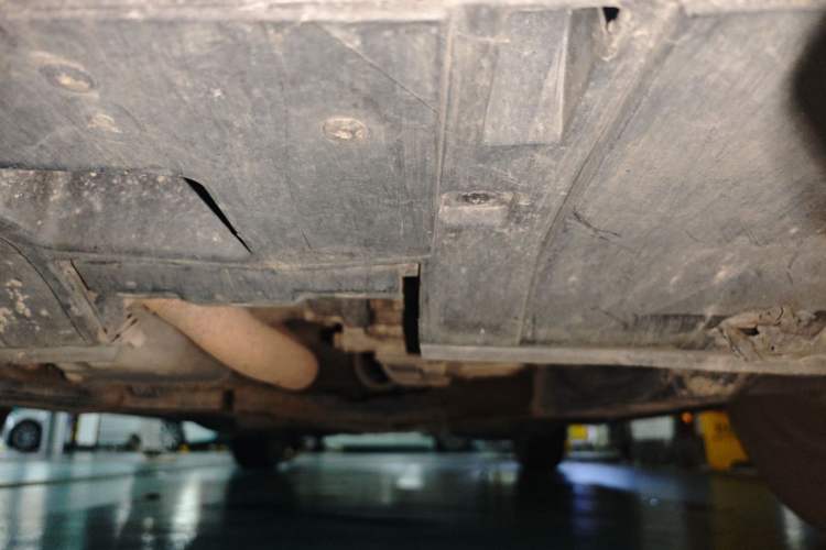 Used Honda CR-V 2013 2.0L 2WD Classic Edition Chassis Front