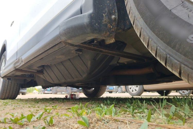 Used Honda CR-V 2013 2.4L two-wheel drive luxury version Chassis Front Right