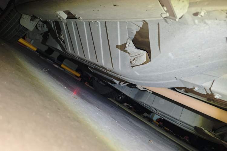 Used Honda CR-V 2013 2.0L 2WD Classic Edition Chassis Front Right