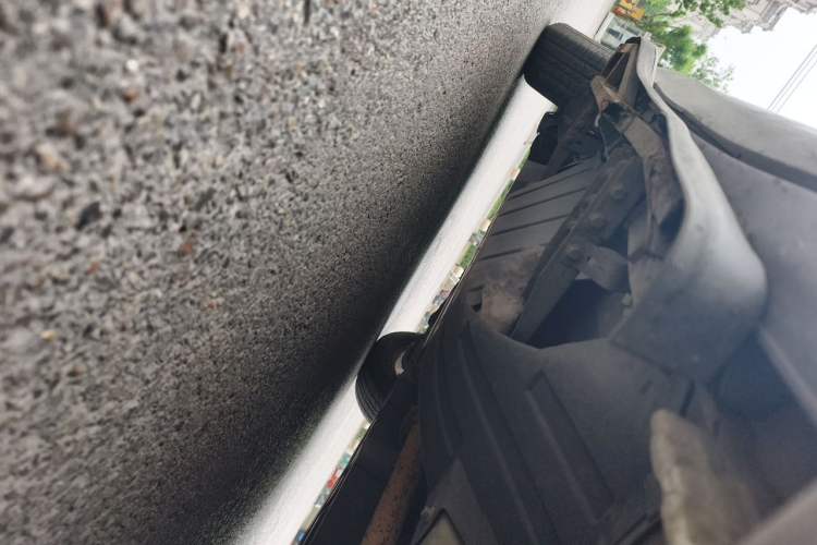 Used Honda CR-V 2013 2.0L 2WD Classic Edition Chassis Front Right