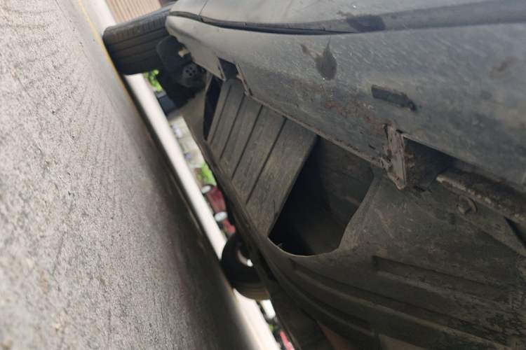 Used Honda CR-V 2013 2.0L 2WD Classic Edition Chassis Front Right