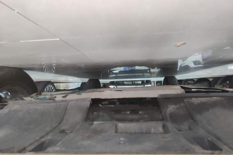 Used Honda CR-V 2013 2.4L two-wheel drive luxury version Chassis Front