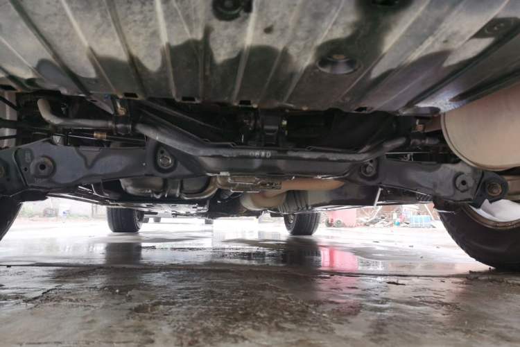 Used Honda CR-V 2013 2.4L four-wheel drive luxury version Chassis Rear