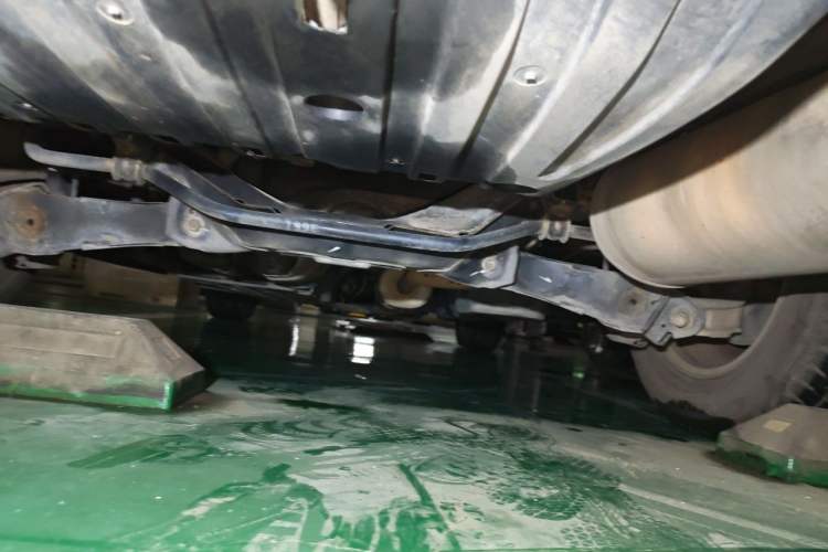 Used Honda CR-V 2013 2.4L two-wheel drive luxury version Chassis Rear