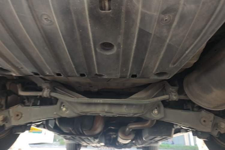 Used Honda CR-V 2013 2.4L two-wheel drive luxury version Chassis Rear
