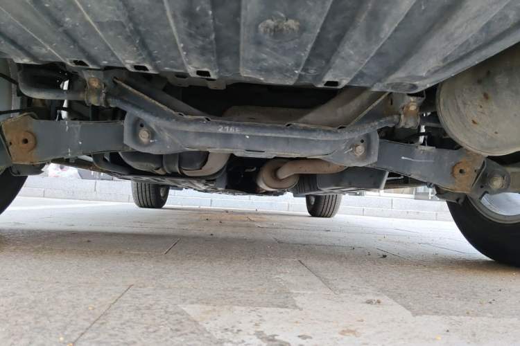 Used Honda CR-V 2013 2.4L two-wheel drive luxury version Chassis Rear