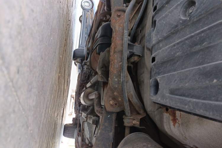 Used Honda CR-V 2013 2.4L four-wheel drive luxury version Chassis Rear