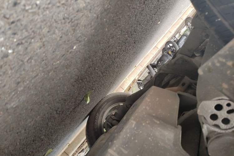 Used Honda CR-V 2013 2.4L two-wheel drive luxury version Chassis Rear Right