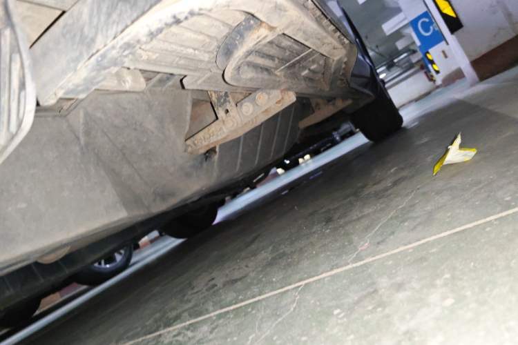 Used Honda CR-V 2013 2.4L four-wheel drive luxury version Chassis Rear Right